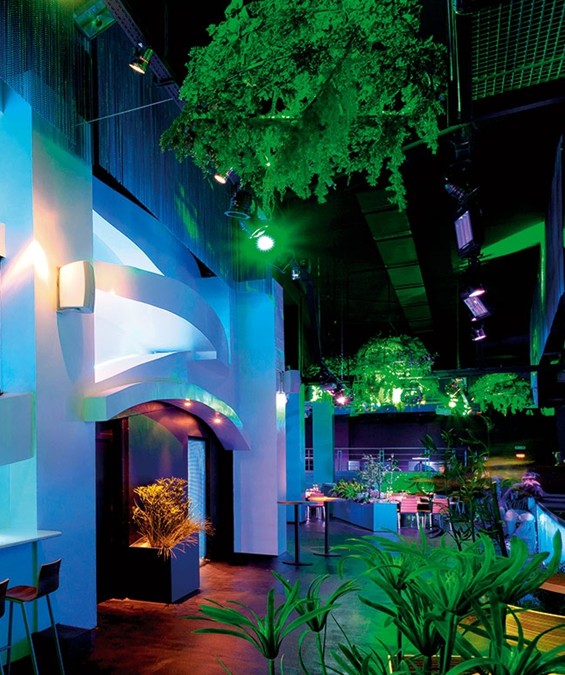 奇妙的“海底世界” BLUB LOUNGE俱樂部設(shè)計欣賞