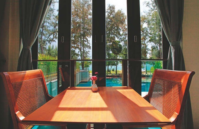 遠(yuǎn)離塵囂的白樺洗浴度假村