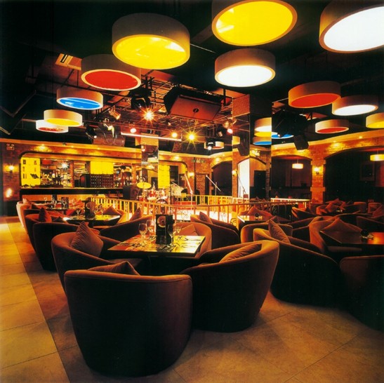 深圳22藝術(shù)區(qū)原點(diǎn)酒吧設(shè)計效果圖欣賞