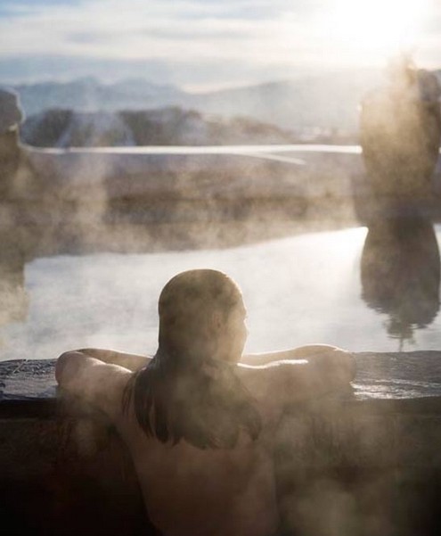 Le M&eacute;l&eacute;zin雪地泳池設(shè)計(jì)欣賞