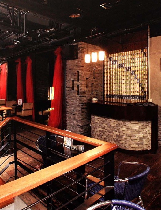 現(xiàn)代和傳統(tǒng)的對話 新天地K2 JAZZ酒吧設(shè)計高清圖