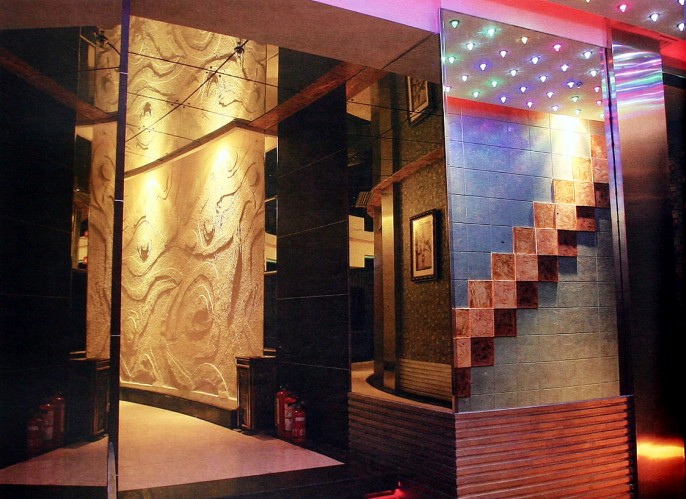 KTV樓梯和走道的設(shè)計