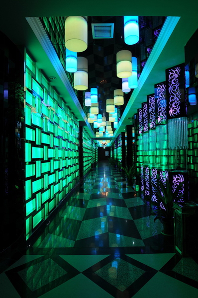 嘉年華KTV設(shè)計(jì)效果圖 一種不同以往的高雅格調(diào)