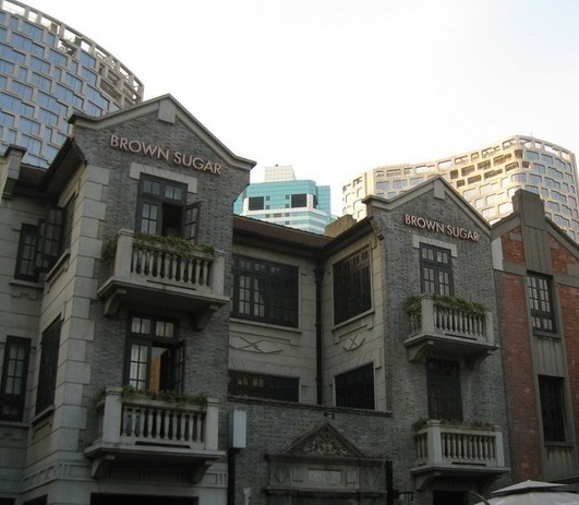 讓燈光表達(dá)情感 Brown Sugar餐廳酒吧設(shè)計(jì)圖欣賞