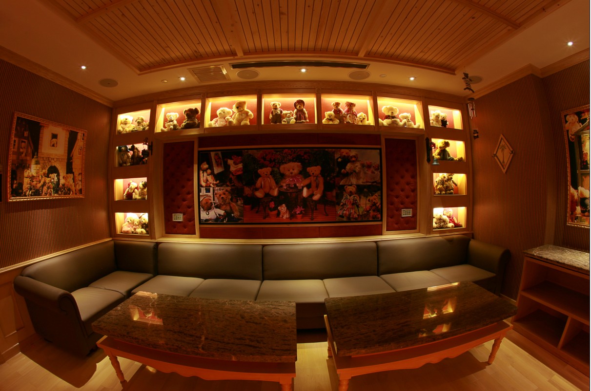 北京酷姿量販主題KTV 每個房間都有一段故事