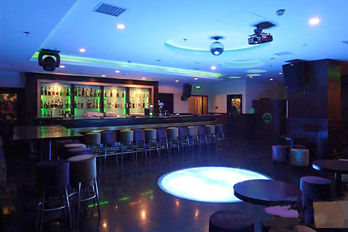 國外特色酒吧設(shè)計推薦:愛爾蘭風(fēng)情酒吧設(shè)計