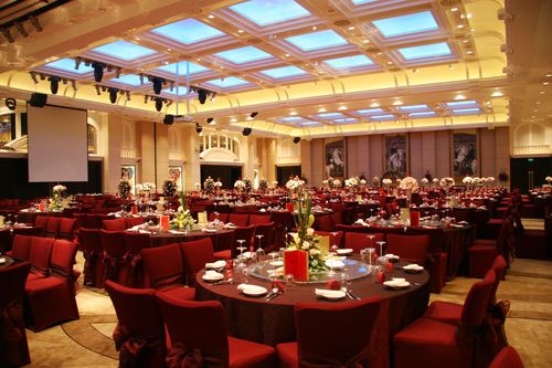 深圳華僑城洲際大酒店——國內(nèi)首創(chuàng)西班牙風(fēng)情酒店