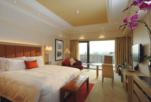 深圳華僑城洲際大酒店——國內(nèi)首創(chuàng)西班牙風(fēng)情酒店