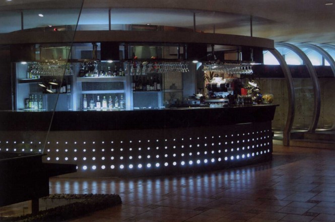 新天地西餐酒吧設(shè)計(jì) 注重室內(nèi)商業(yè)面積的充分利用