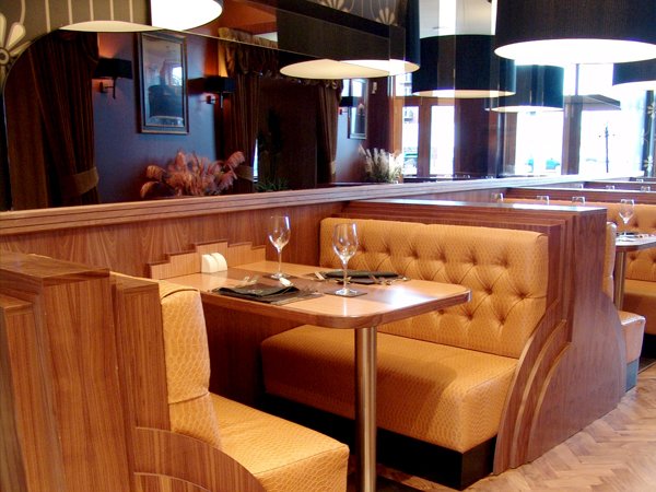 輕奢復(fù)古主題酒吧設(shè)計圖 Oscars餐廳酒吧