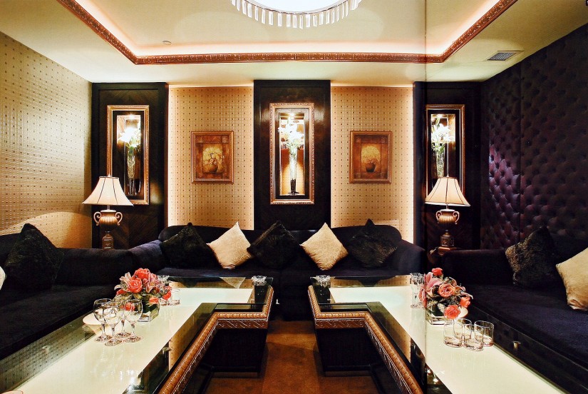 羚羊海灘夜總會(huì)設(shè)計(jì) 純凈的白無(wú)處不在