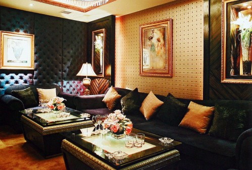 羚羊海灘夜總會(huì)設(shè)計(jì) 純凈的白無(wú)處不在