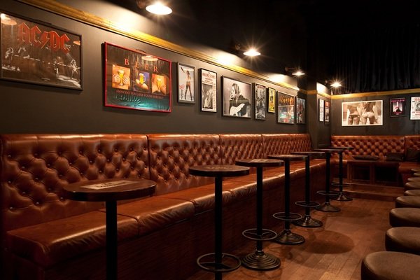 Coyote Ugly經(jīng)典美式酒吧設(shè)計方案效果圖欣賞