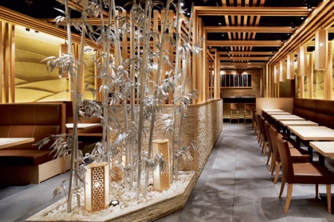 上海哲東酒店餐廳設(shè)計(jì)推薦：充滿創(chuàng)意的壽司店設(shè)計(jì)圖欣賞