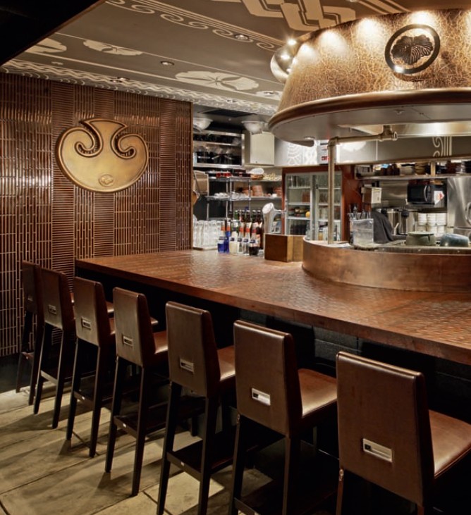 打通空間 日式主題酒吧吧臺(tái)設(shè)計(jì)欣賞