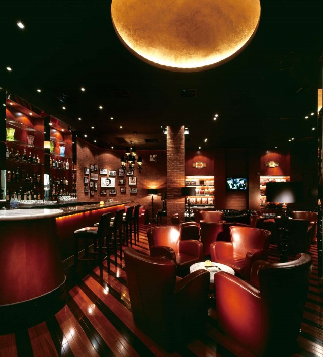 雪茄俱樂(lè)部設(shè)計(jì)