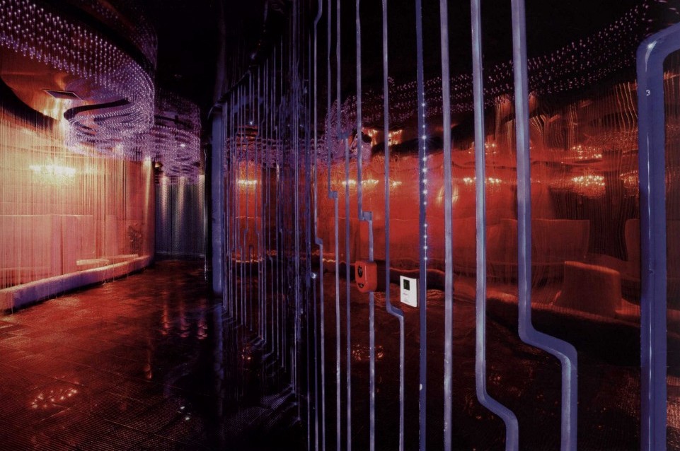 古典的優(yōu)雅與尊貴風(fēng)格在KTV設(shè)計中的表現(xiàn)