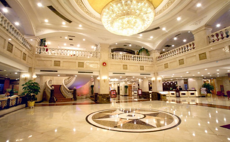 五星級酒店的燈光設(shè)計采用的照明方式