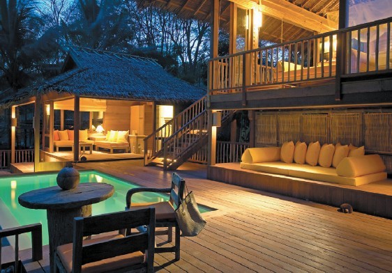 閣遙島第六感覺(jué)戶外洗浴中心設(shè)計(jì)