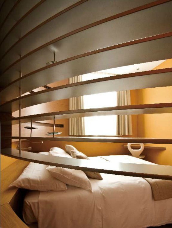 意大利EOS酒店客房及浴室設(shè)計(jì)