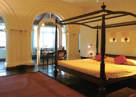 舊豪畔酒店內(nèi)部洗浴中心設(shè)計(jì)