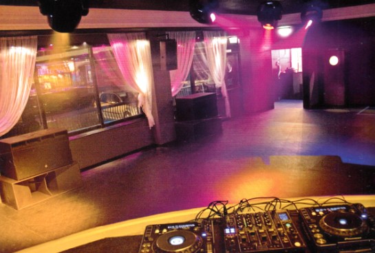 Kandie酒吧俱樂部設(shè)計