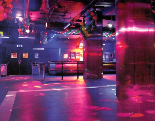 利基夜總會 在設(shè)計上追求清晰簡潔