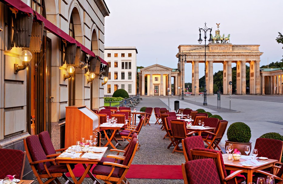 奢華聞名傳奇設(shè)計(jì) 柏林阿德隆凱賓斯基酒店