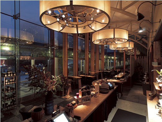 為茶會(huì)所設(shè)計(jì)注入當(dāng)?shù)匚幕?SAMOVAR TEA LOUNGE