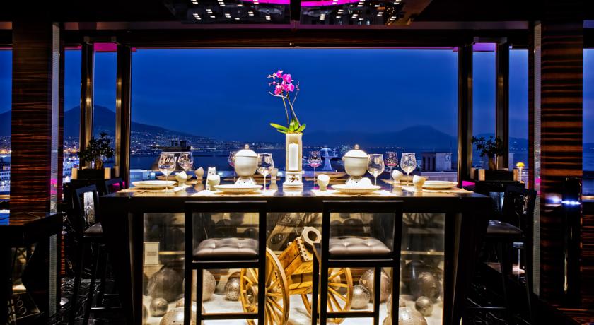 羅密歐酒店設(shè)計(jì) 展現(xiàn)嚴(yán)肅而浪漫的意式風(fēng)情