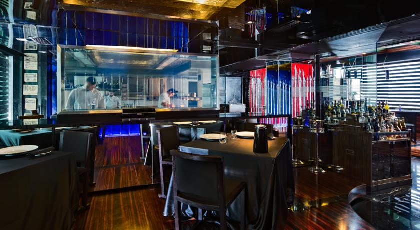 羅密歐酒店設(shè)計(jì) 展現(xiàn)嚴(yán)肅而浪漫的意式風(fēng)情