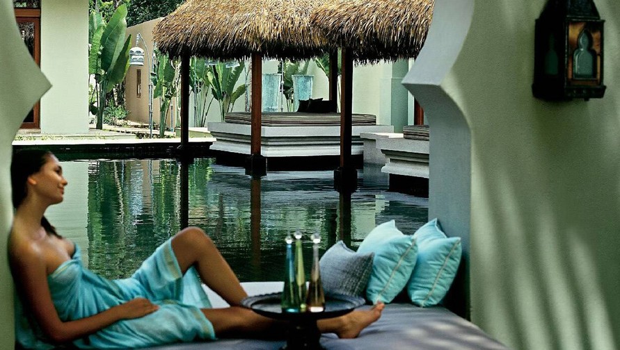 給你最完美的度假體驗(yàn)  蘭卡威海灘度假洗浴中心