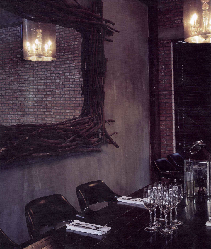 舊工廠式裝飾風(fēng)格的餐飲會(huì)所——1949