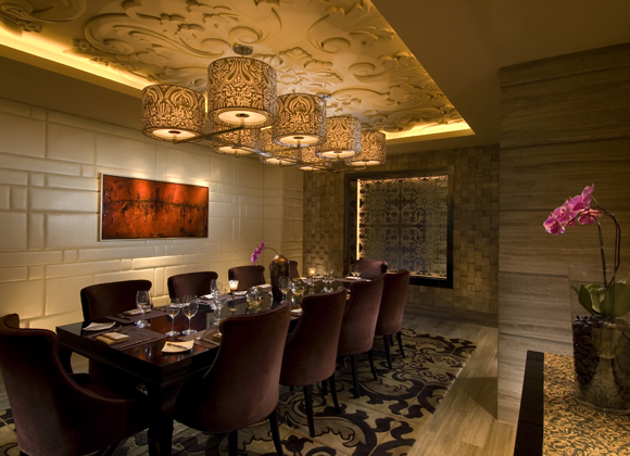 上海某頂級(jí)私人紅酒會(huì)所