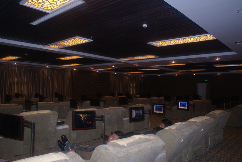 南陽(yáng)圣泉國(guó)際