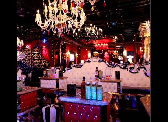 MCW LUB音樂會所設計