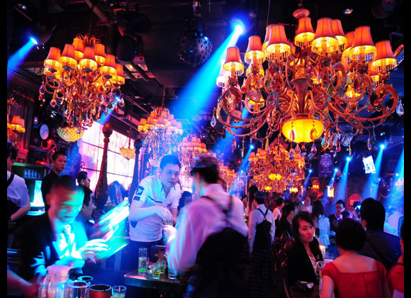 上海V88酒吧設(shè)計(jì)效果圖04