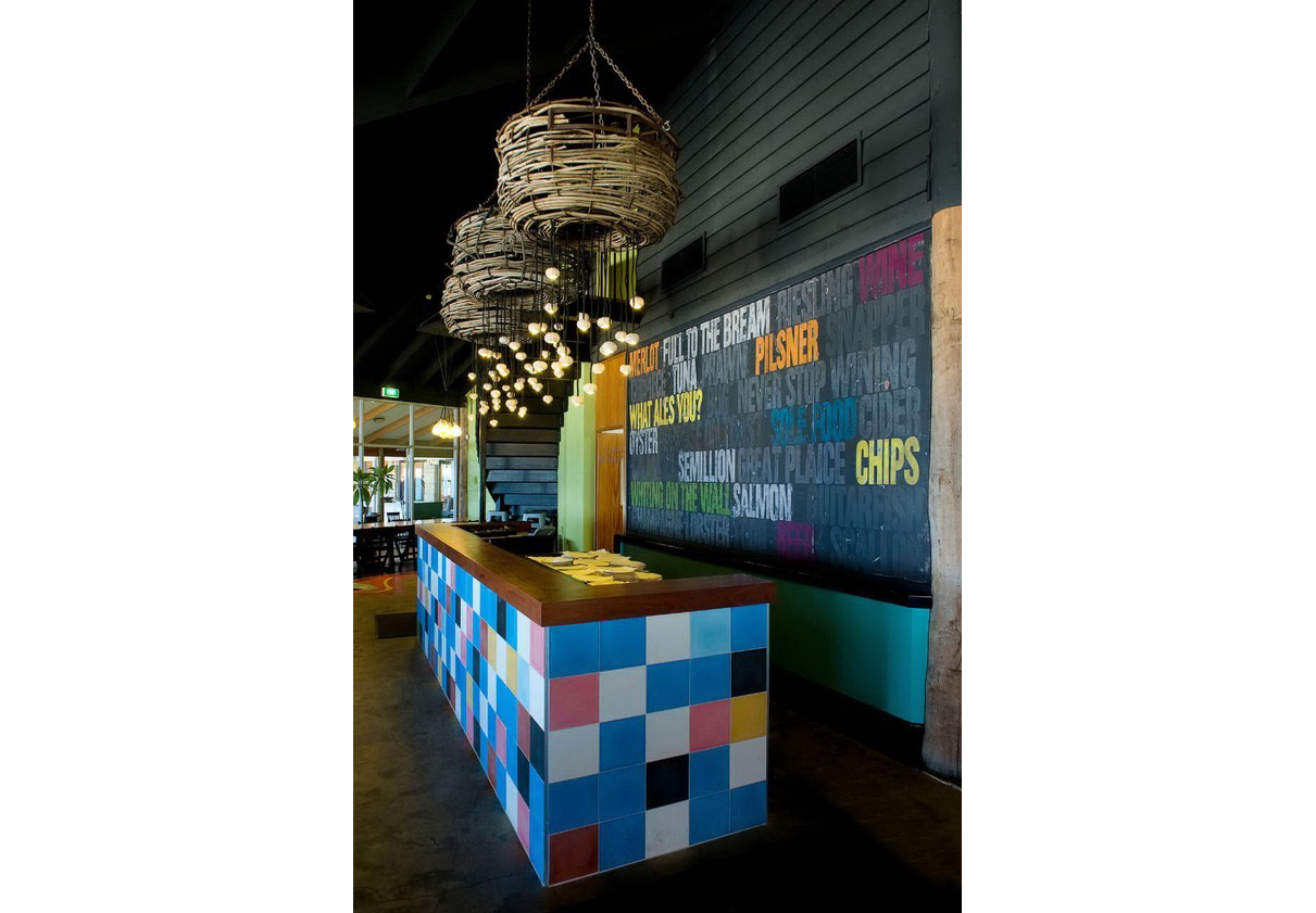 異域風情魚主題酒吧設計效果圖