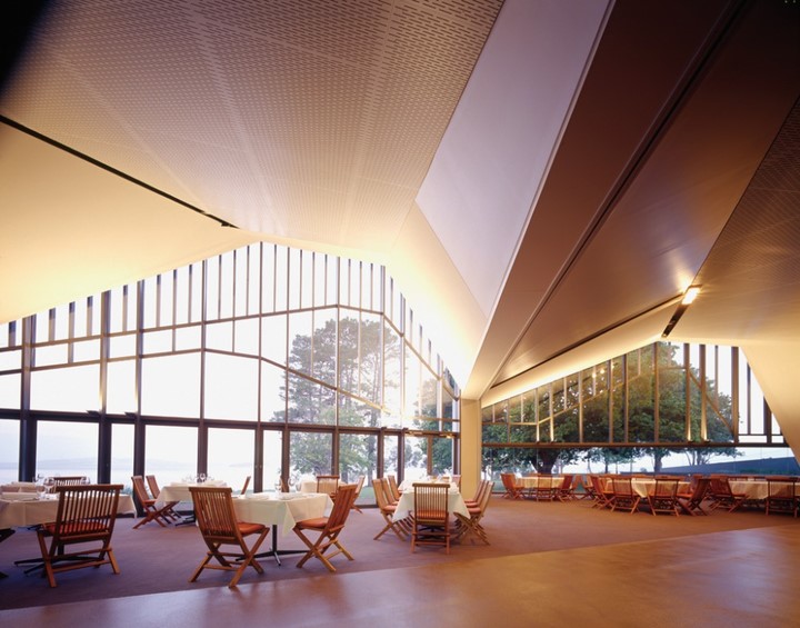 密接編織在餐飲會(huì)所設(shè)計(jì)中的普及